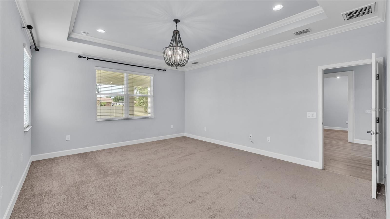Image 42 of 62 For 1095 Woodland Oaks Drive