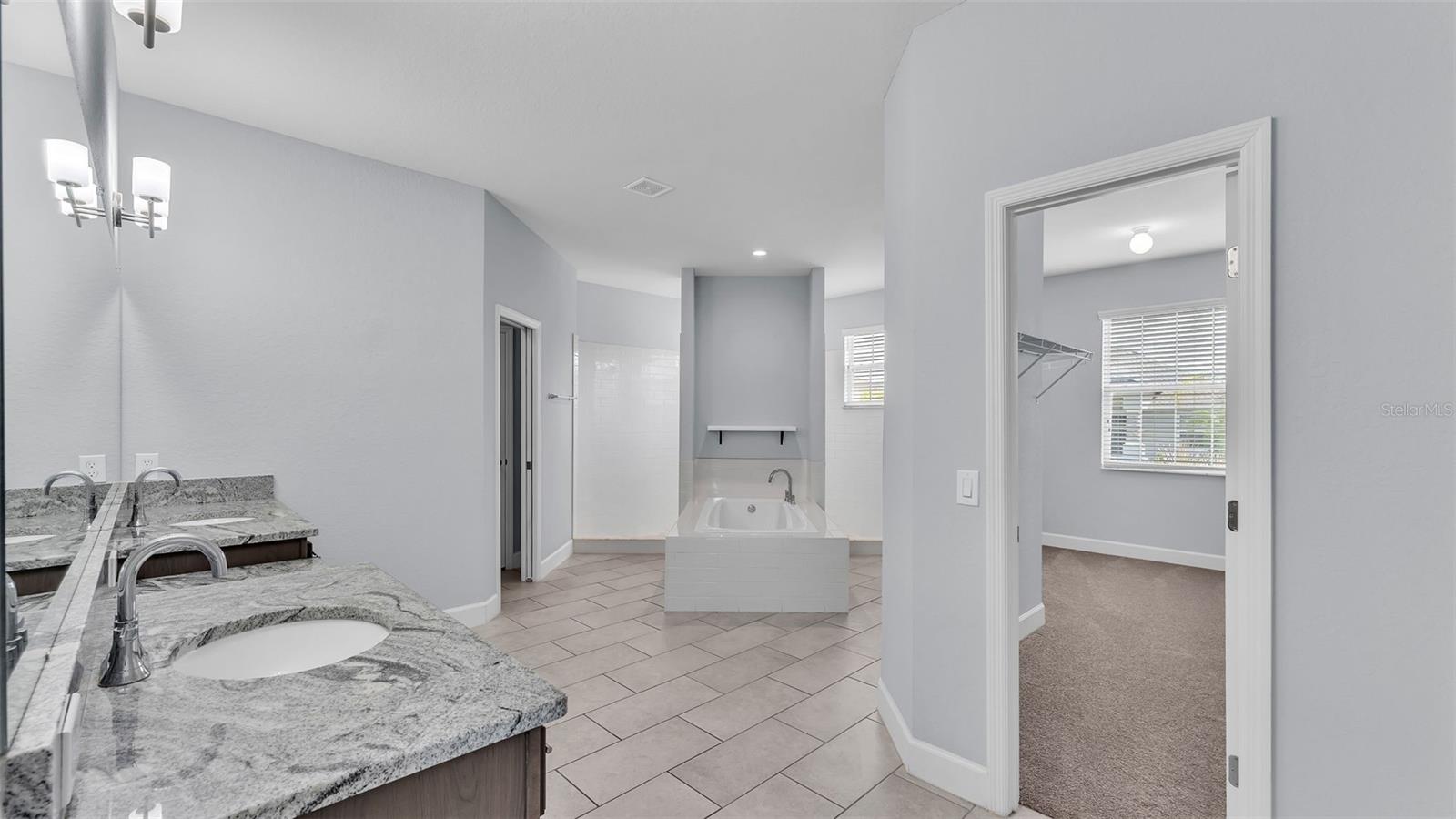 Image 43 of 62 For 1095 Woodland Oaks Drive