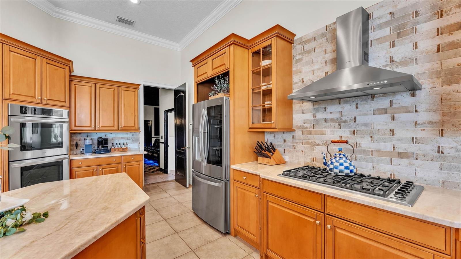 Image 16 of 93 For 745 Whisper Woods Drive