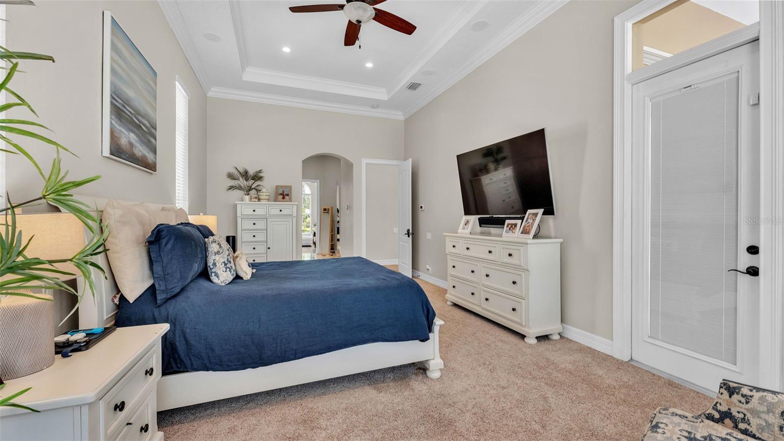 Image 32 of 93 For 745 Whisper Woods Drive