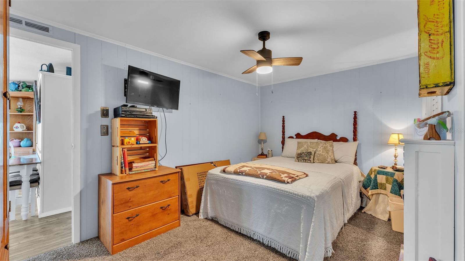 Image 25 of 54 For 2055 S Floral Ave  164