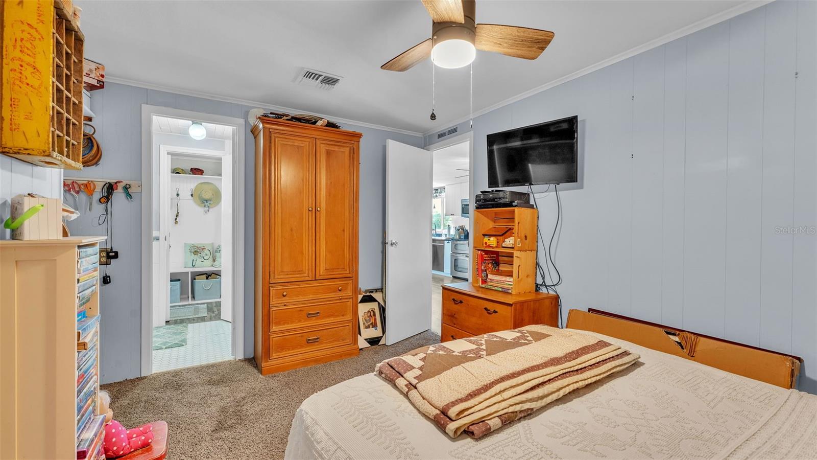 Image 26 of 54 For 2055 S Floral Ave  164