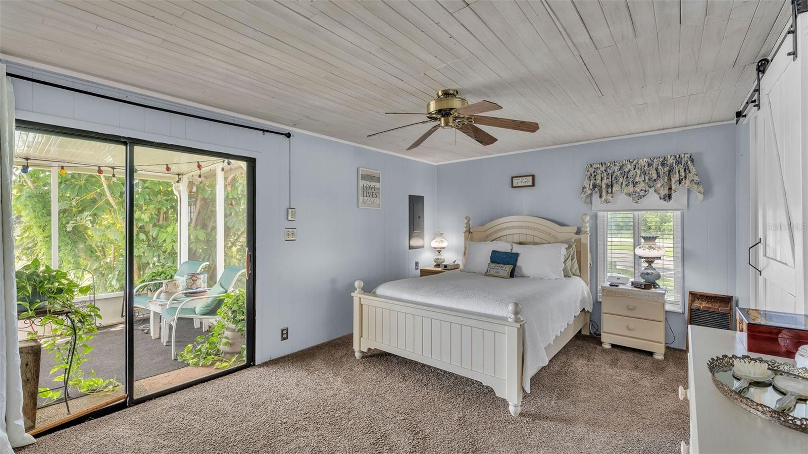 Image 4 of 54 For 2055 S Floral Ave  164