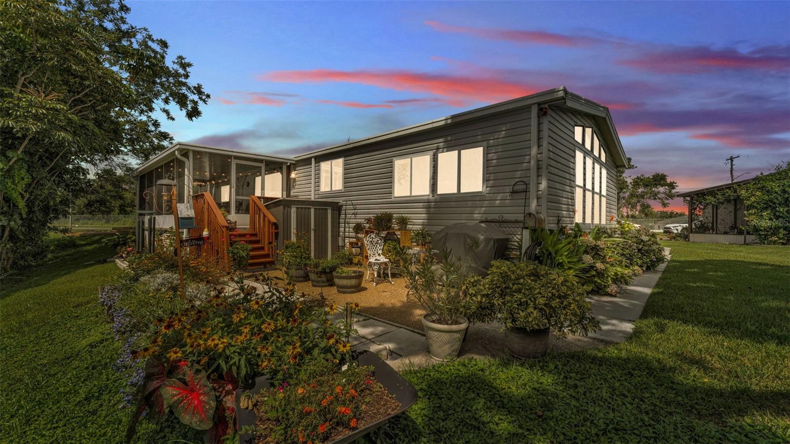Image 41 of 54 For 2055 S Floral Ave  164