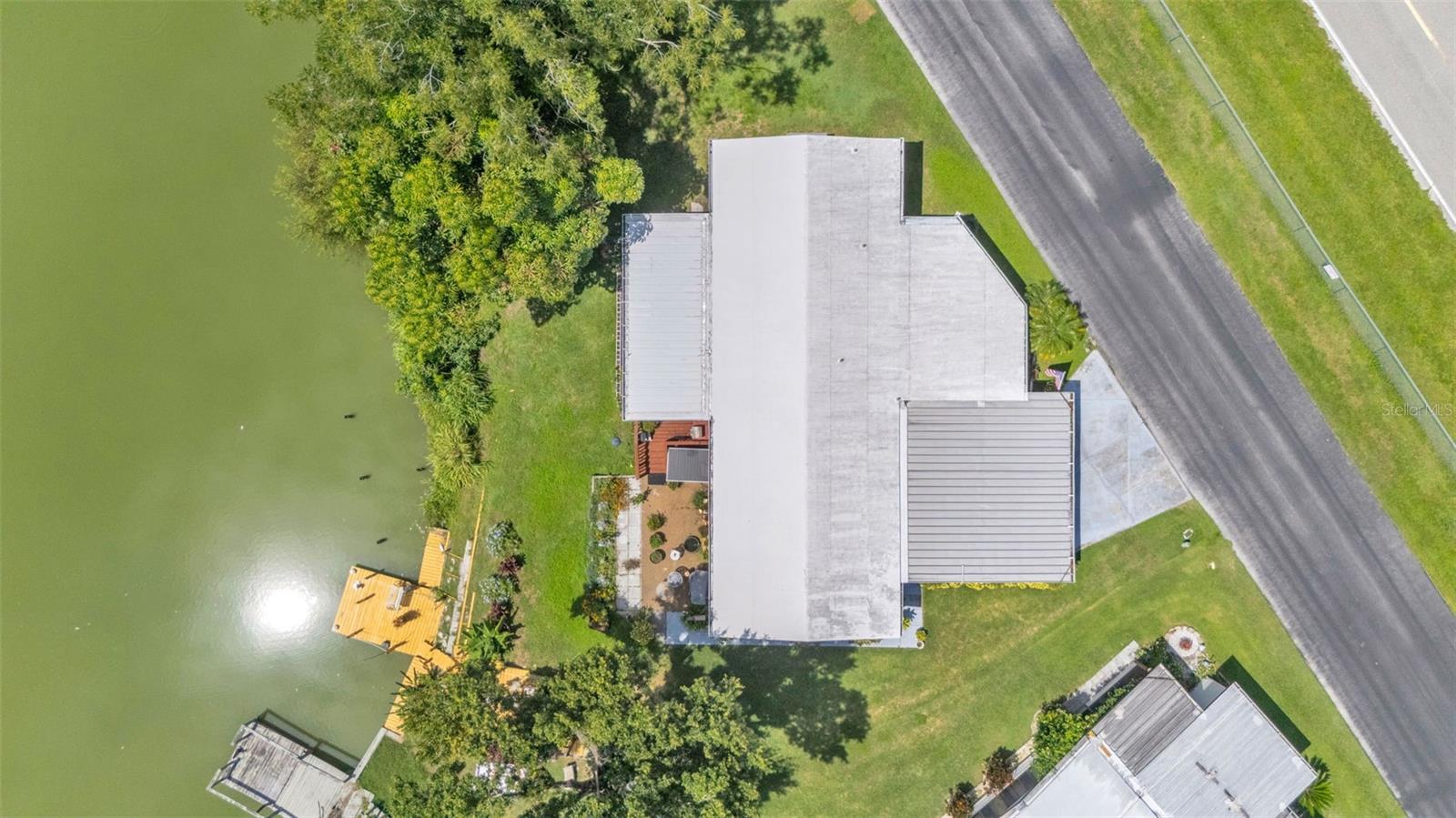 Image 43 of 54 For 2055 S Floral Ave  164