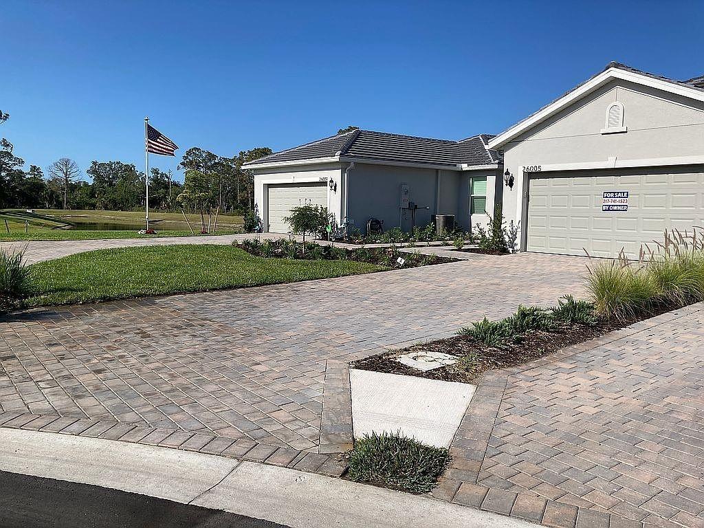 Image 5 of 25 For 26005 Bimini Sands Court