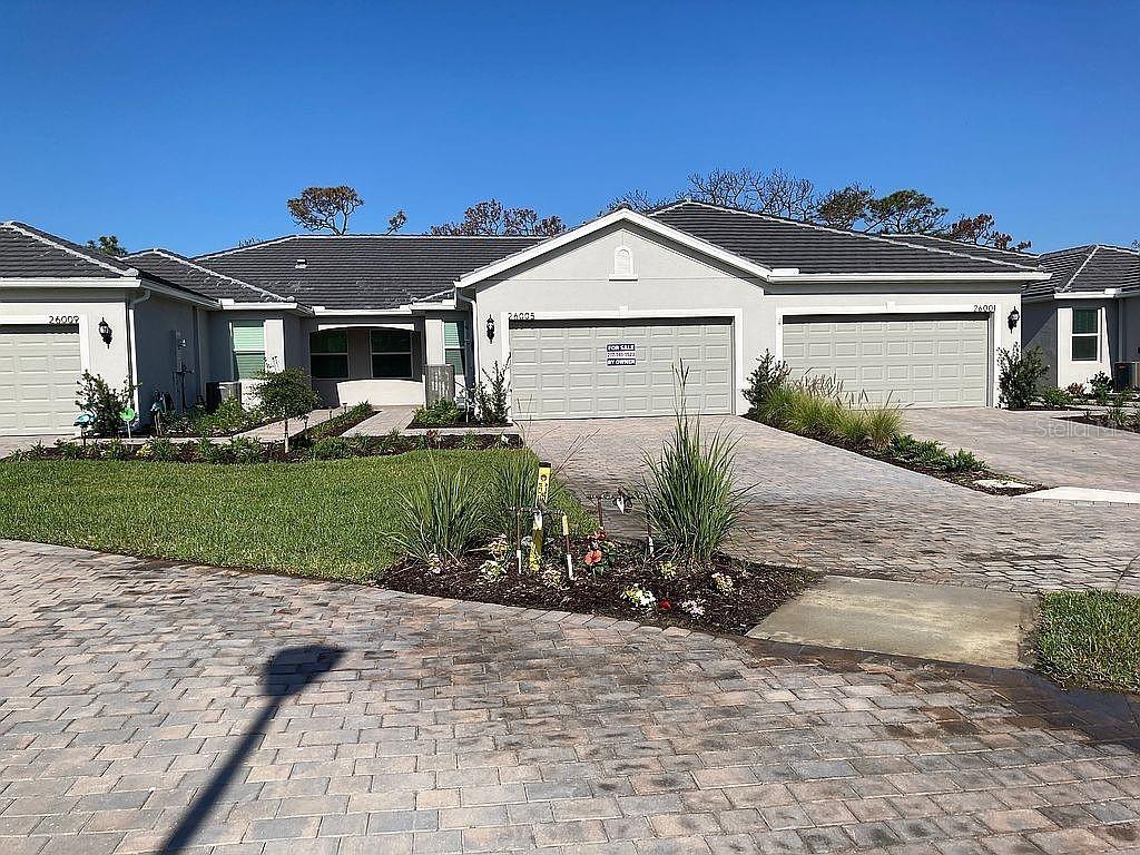 Image 7 of 25 For 26005 Bimini Sands Court