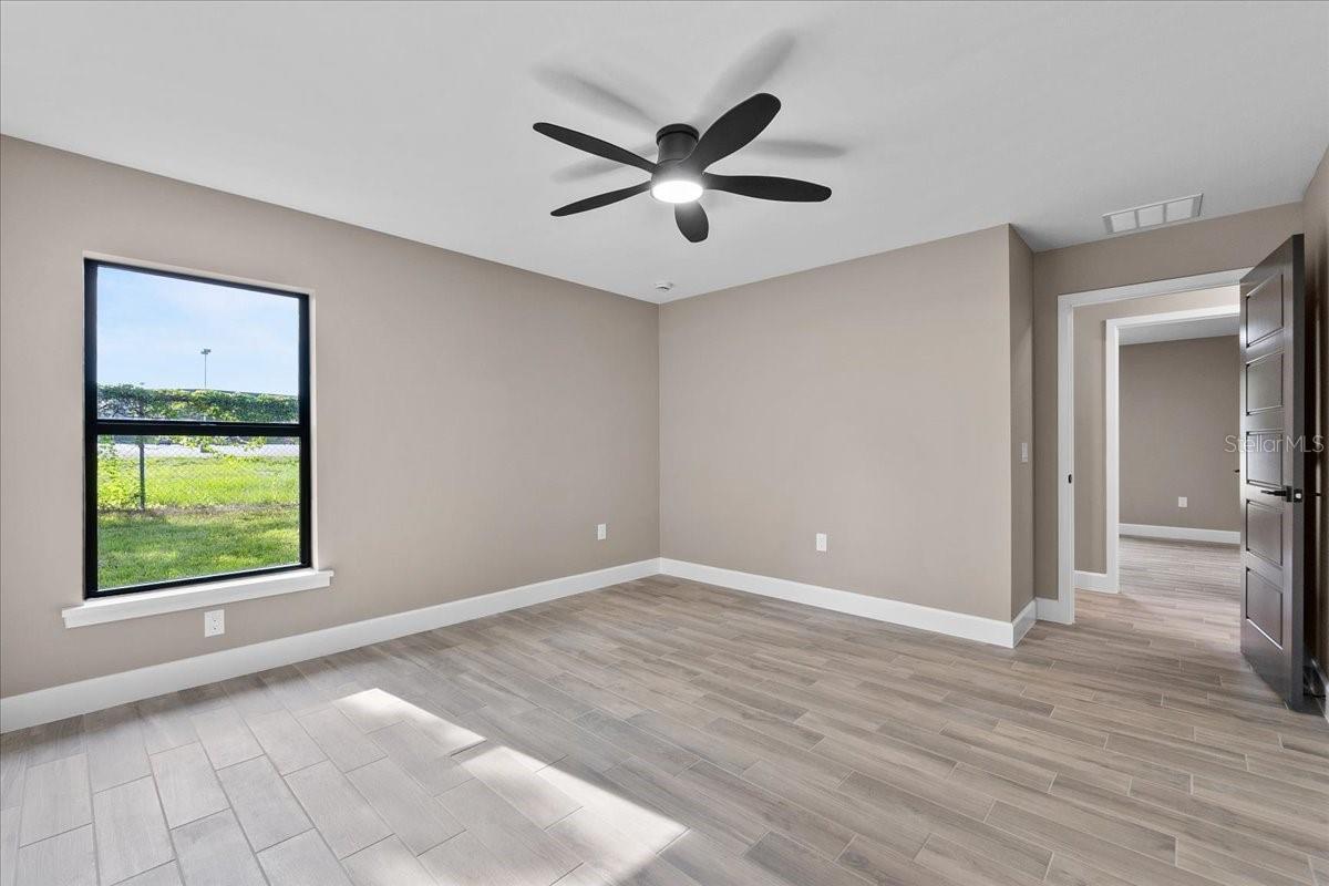 Image 19 of 43 For 3063 Lantana Circle