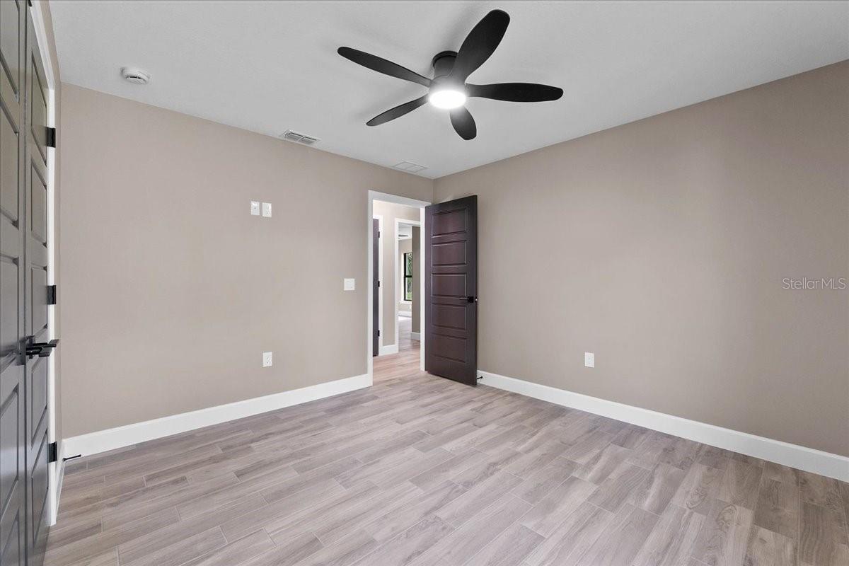 Image 24 of 43 For 3063 Lantana Circle