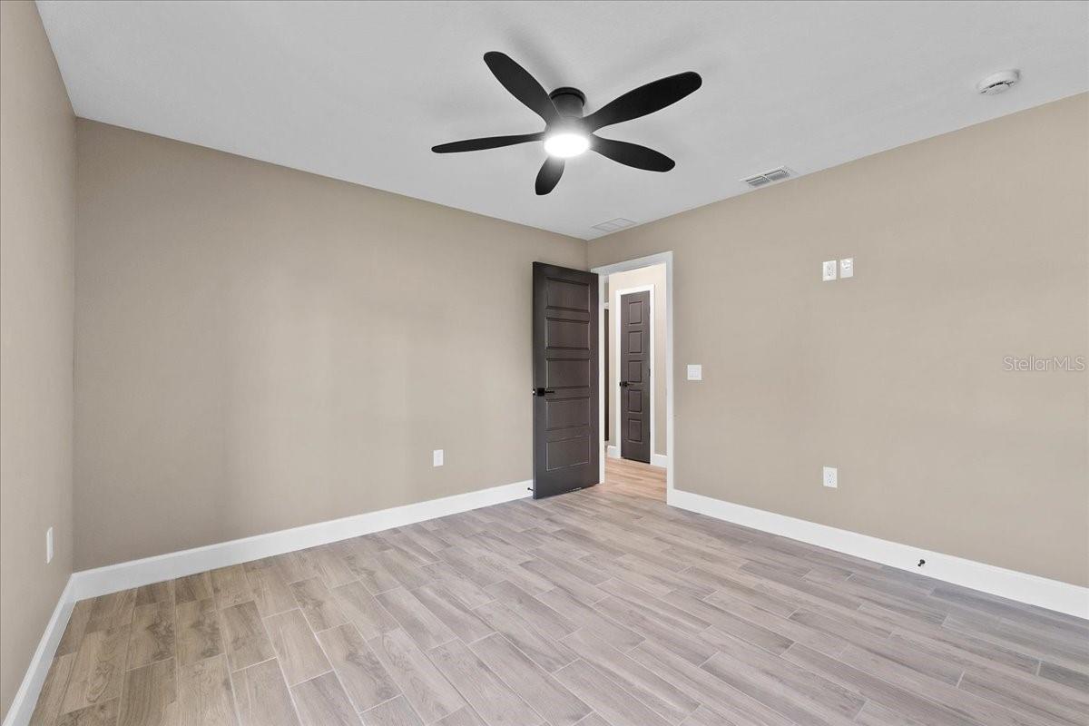 Image 27 of 43 For 3063 Lantana Circle
