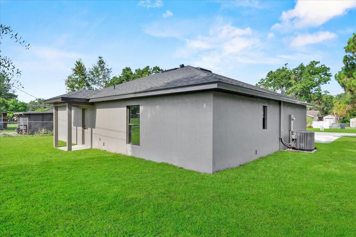 Image 34 of 43 For 3063 Lantana Circle