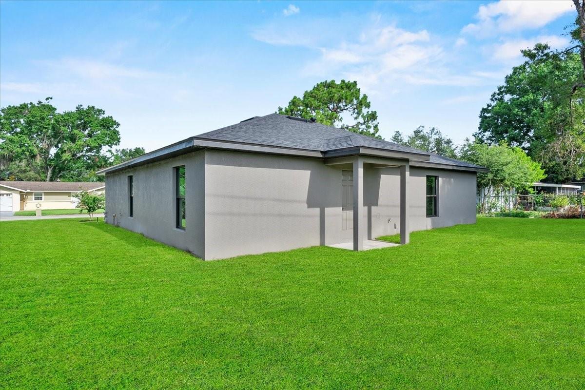 Image 35 of 43 For 3063 Lantana Circle