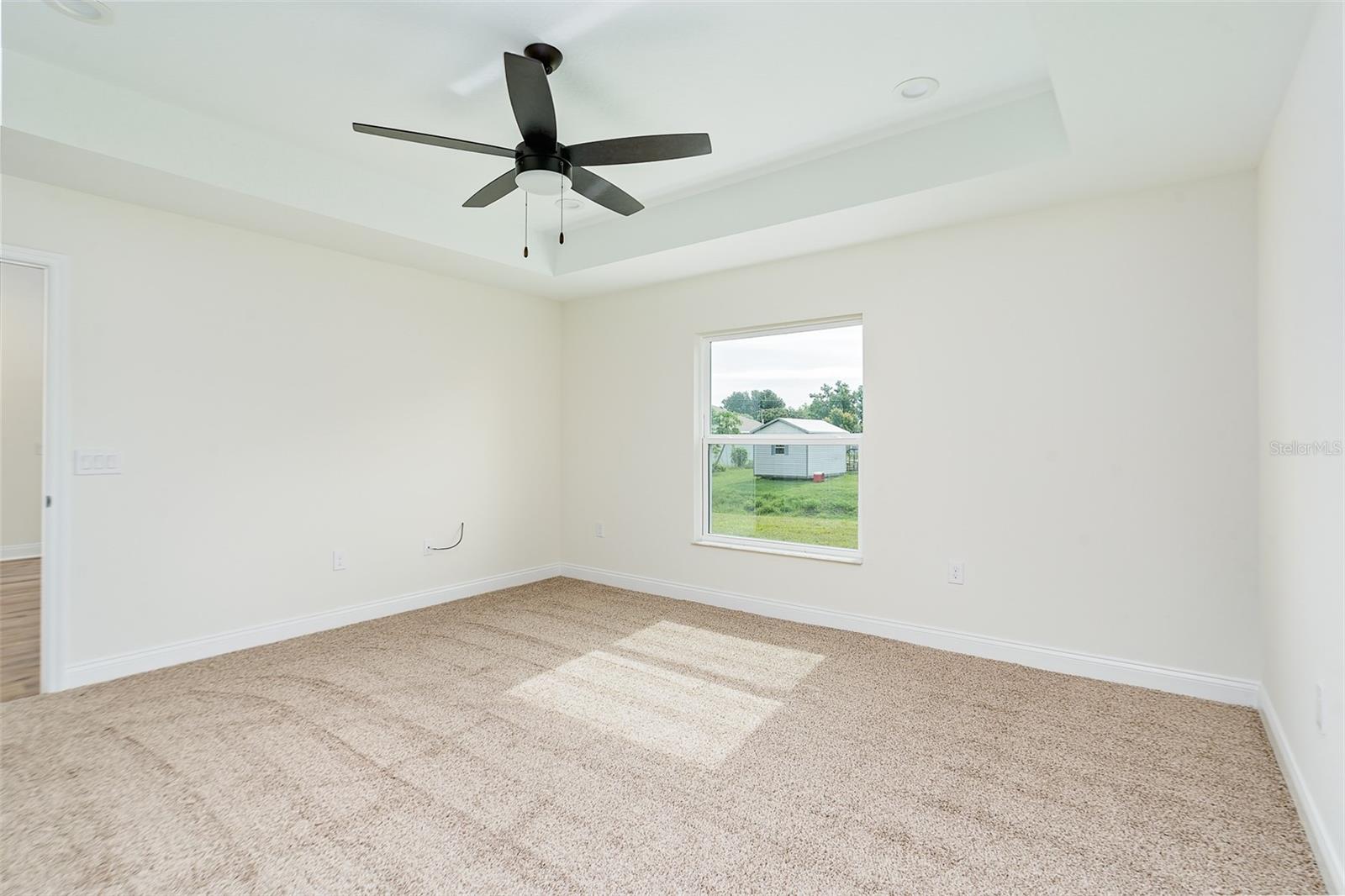Image 18 of 28 For 724 Voight Avenue N