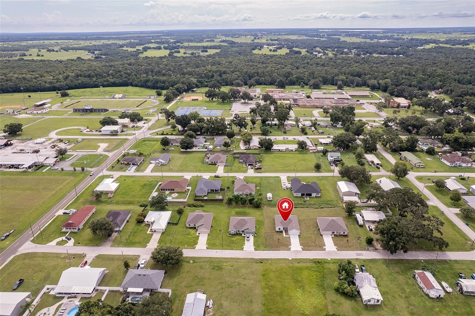 Image 28 of 28 For 724 Voight Avenue N
