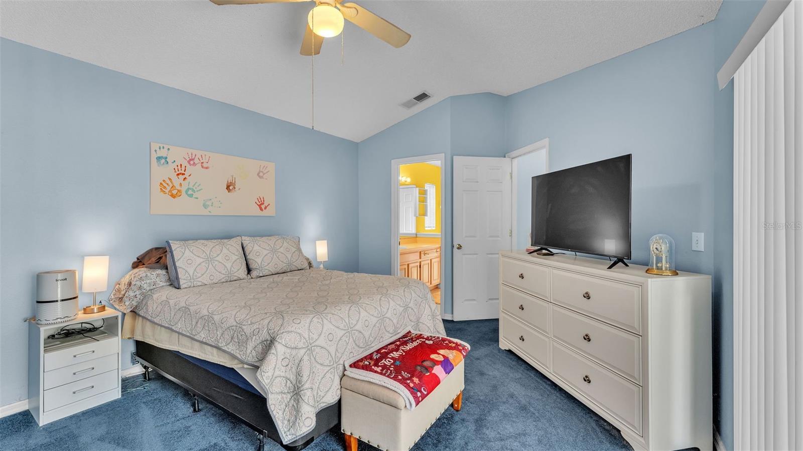 Image 15 of 42 For 526 Allison Avenue