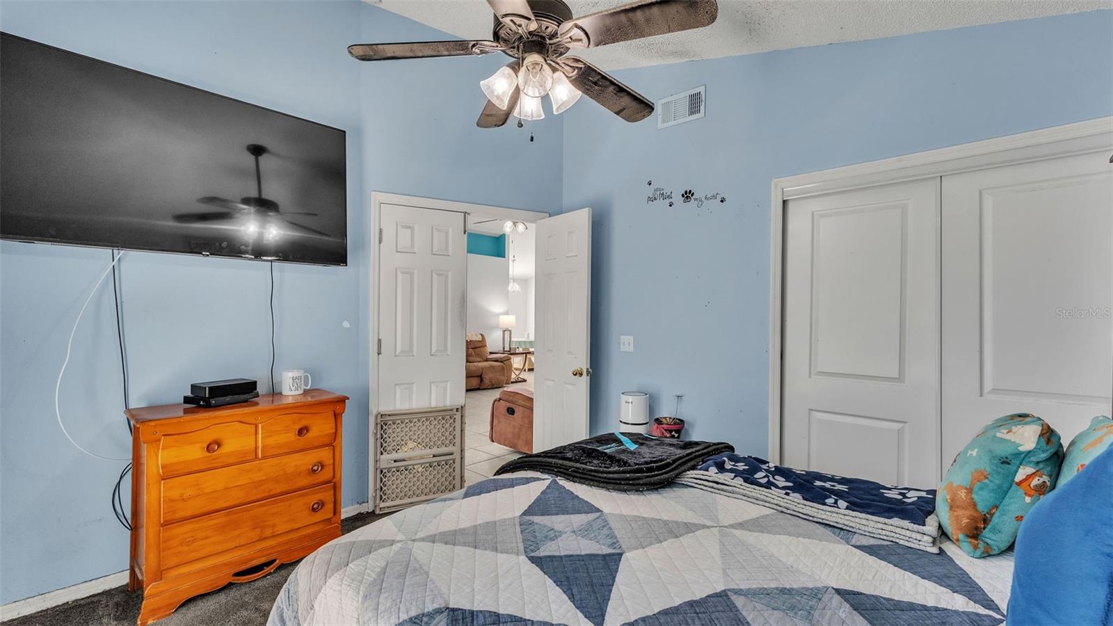 Image 19 of 42 For 526 Allison Avenue
