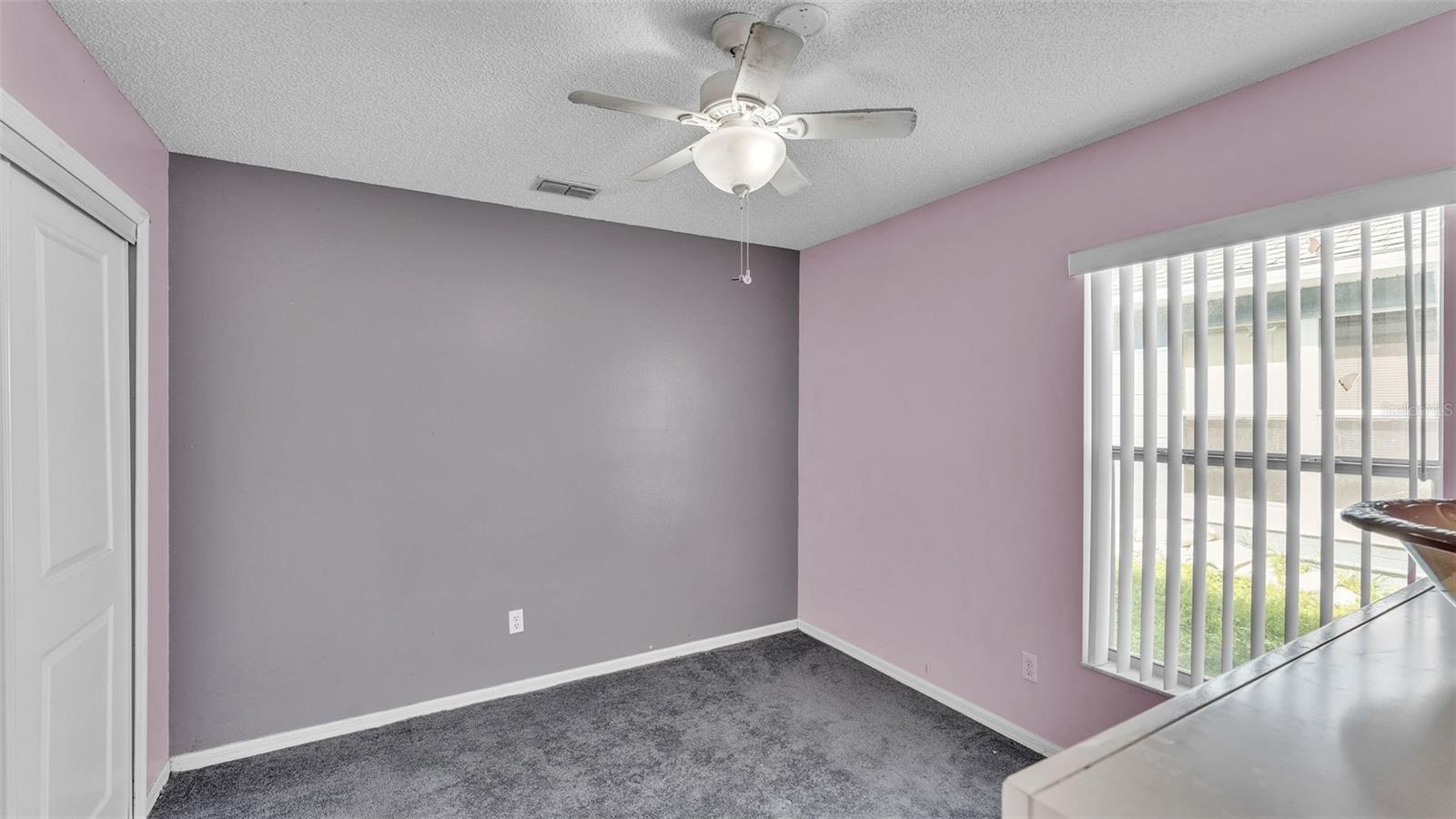 Image 22 of 42 For 526 Allison Avenue