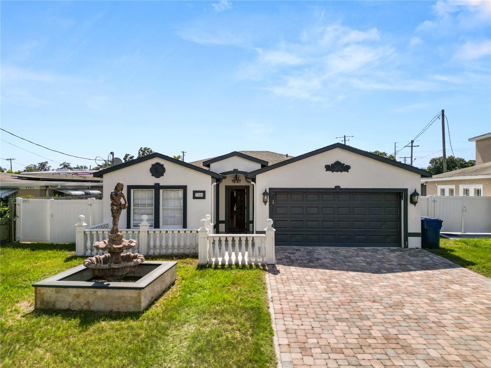 Details for 7508 Coarsey Drive, TAMPA, FL 33604