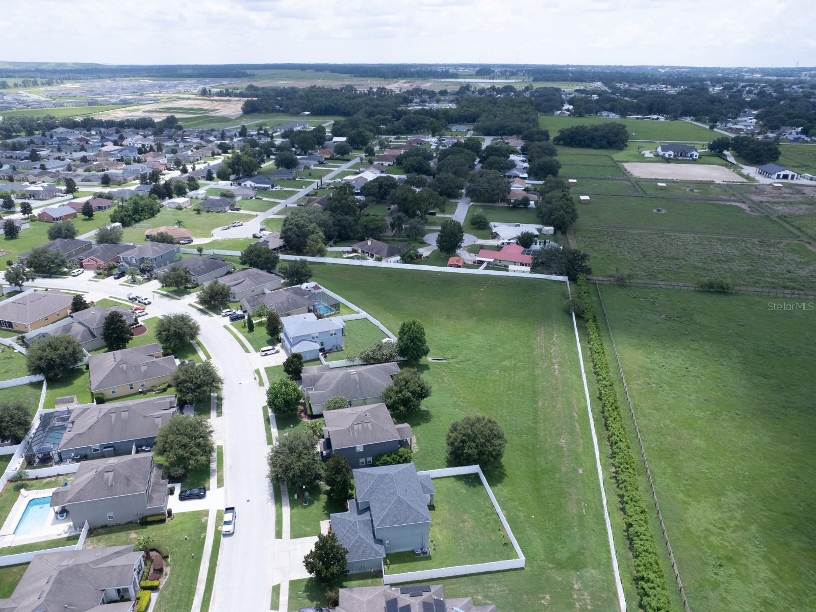 Image 39 of 47 For 1911 Wind Meadows Drive