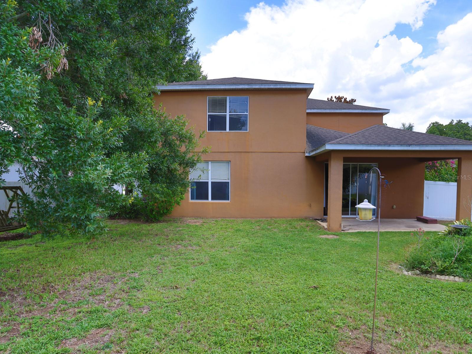 Image 4 of 47 For 1911 Wind Meadows Drive