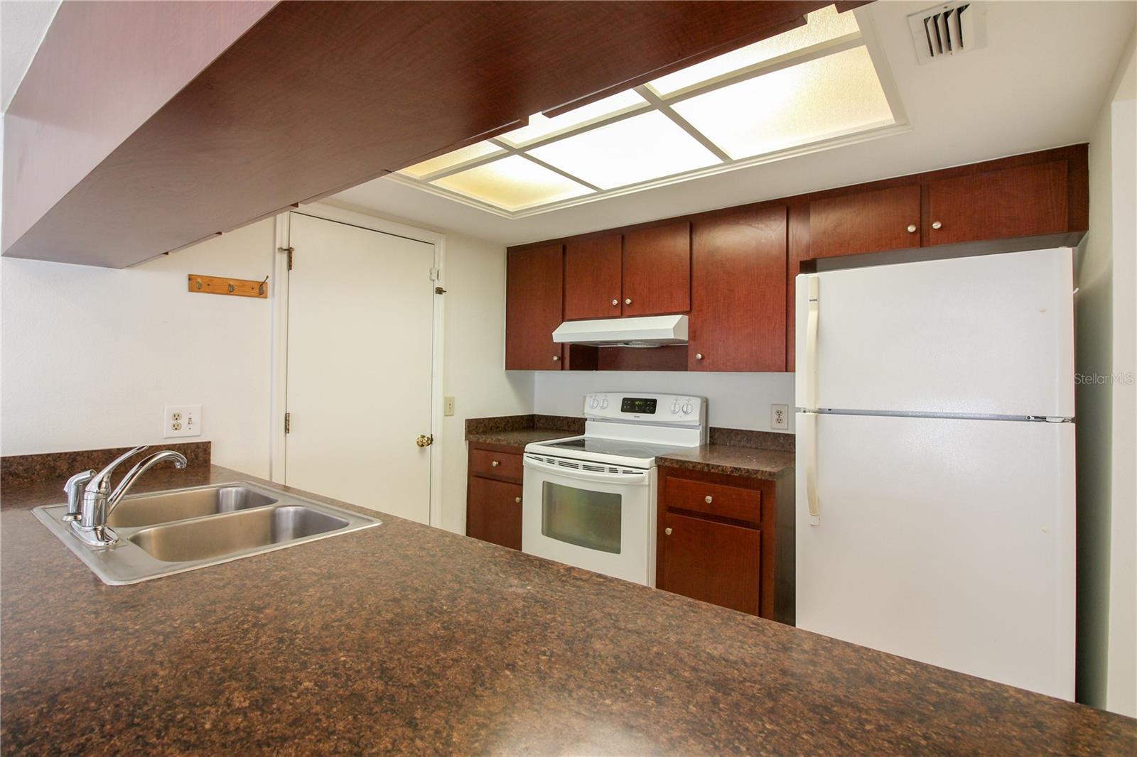 Image 5 of 18 For 741 Mikasuki Drive