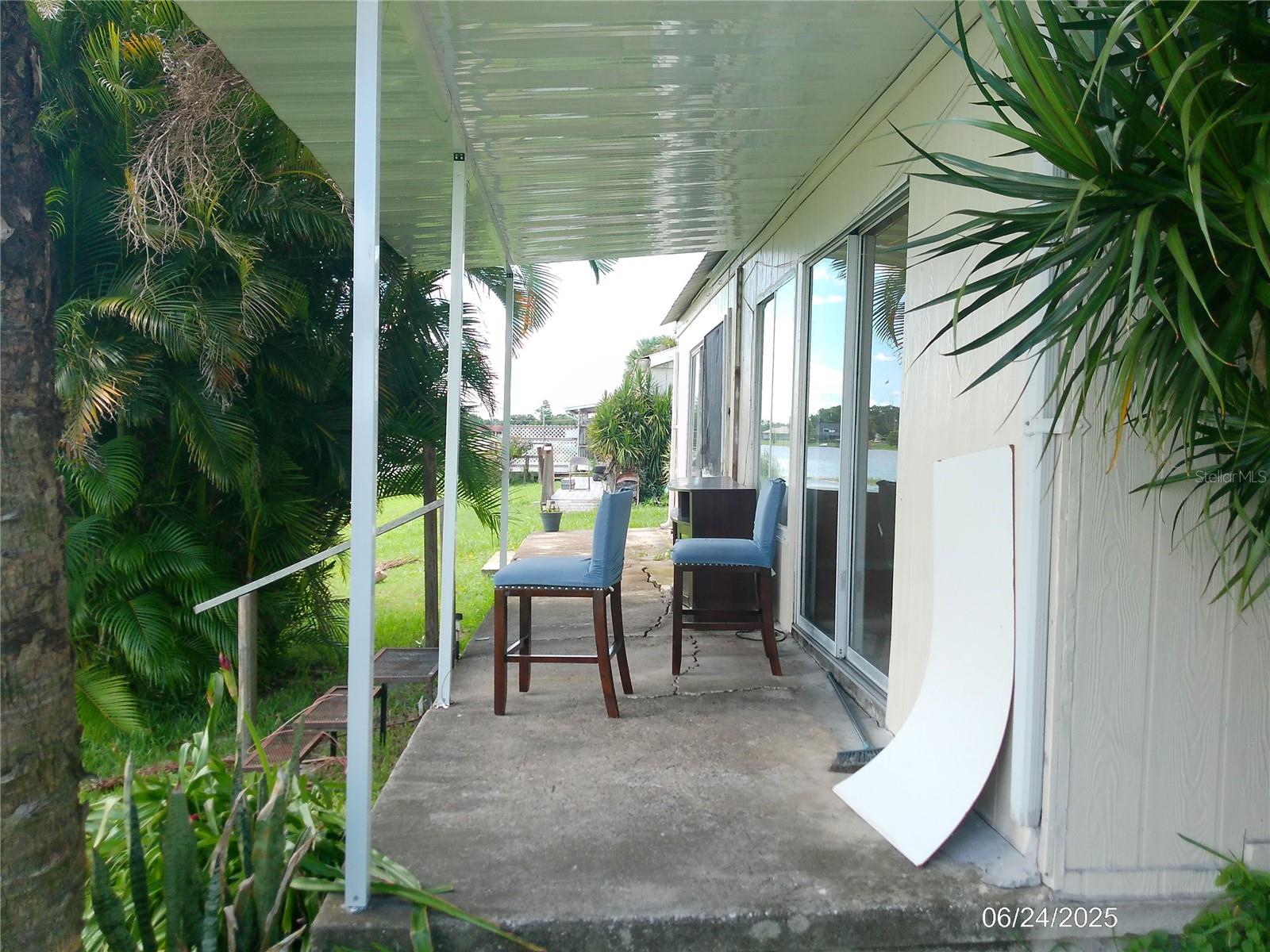 Image 13 of 18 For 1111 Cypress Gardens Boulevard Se 9
