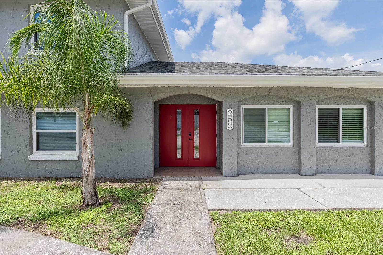 Image 3 of 53 For 252 Brookins Avenue