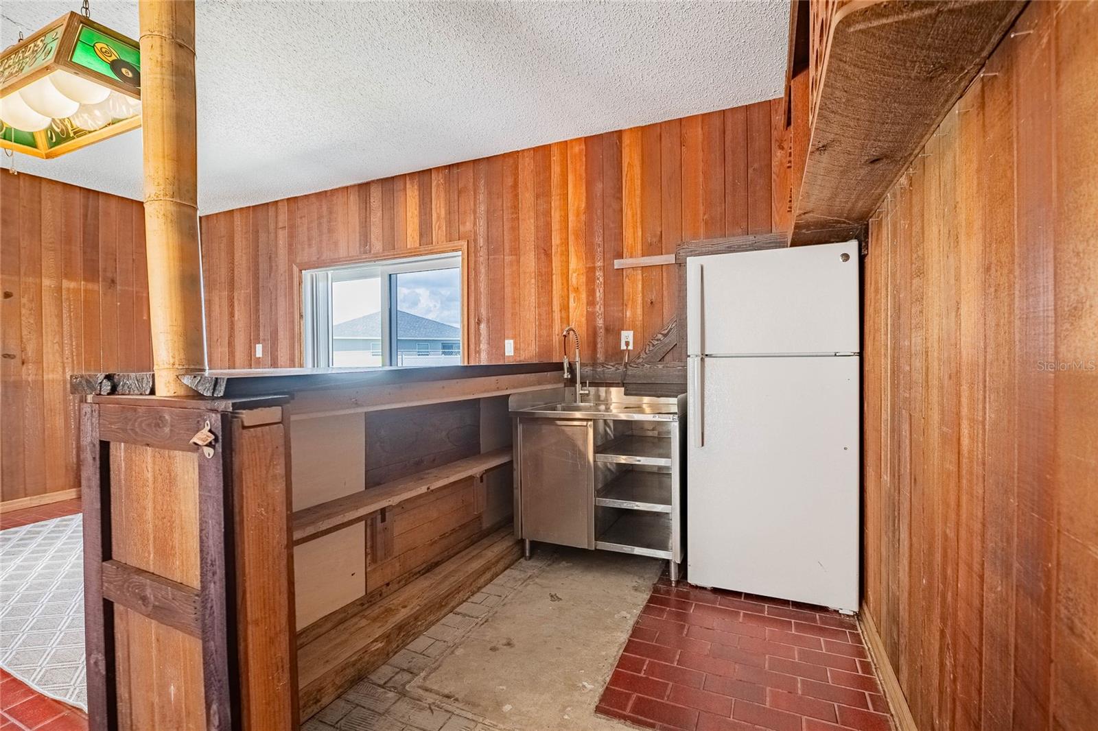 Image 30 of 53 For 252 Brookins Avenue