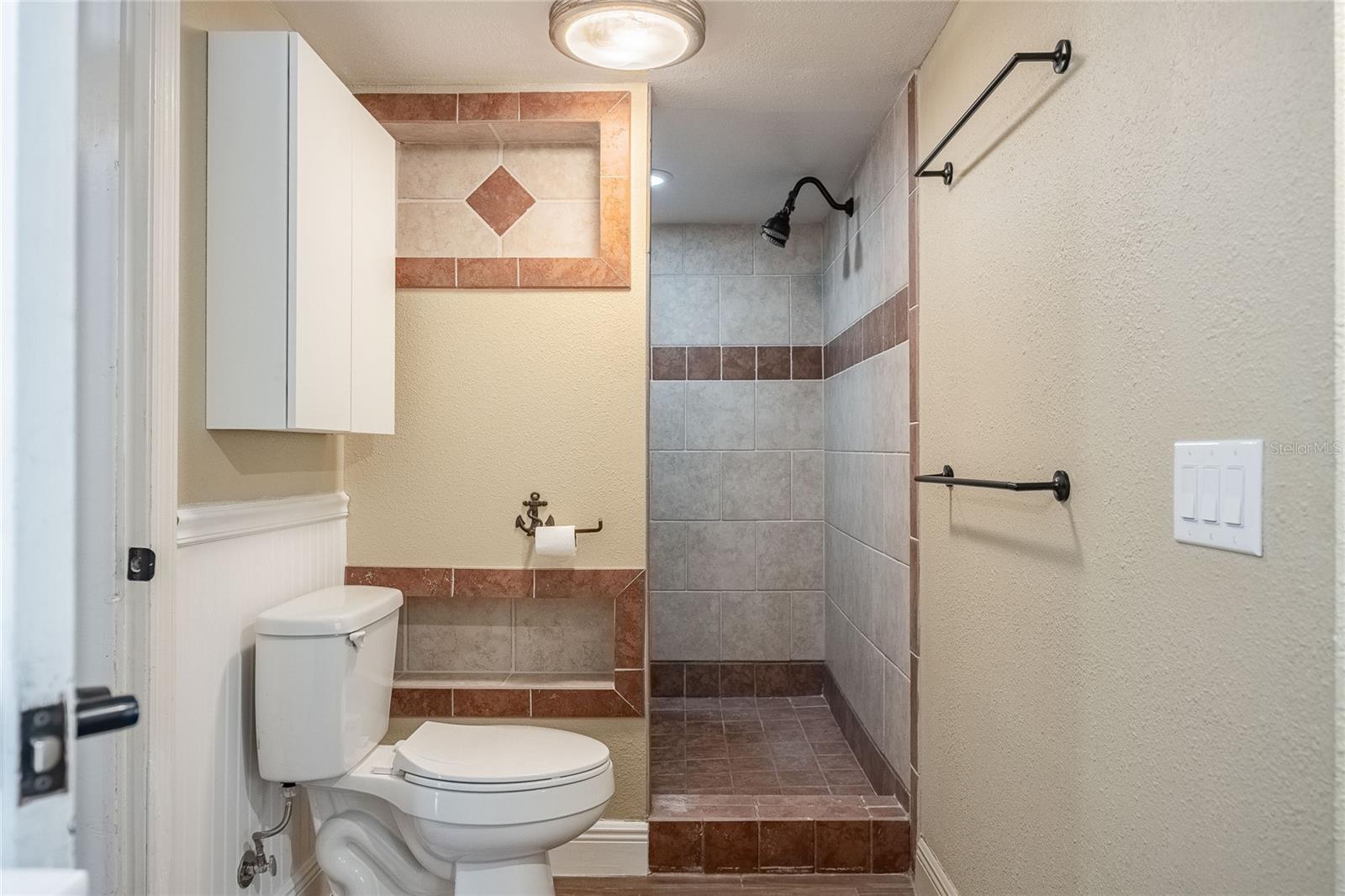 Image 42 of 53 For 252 Brookins Avenue