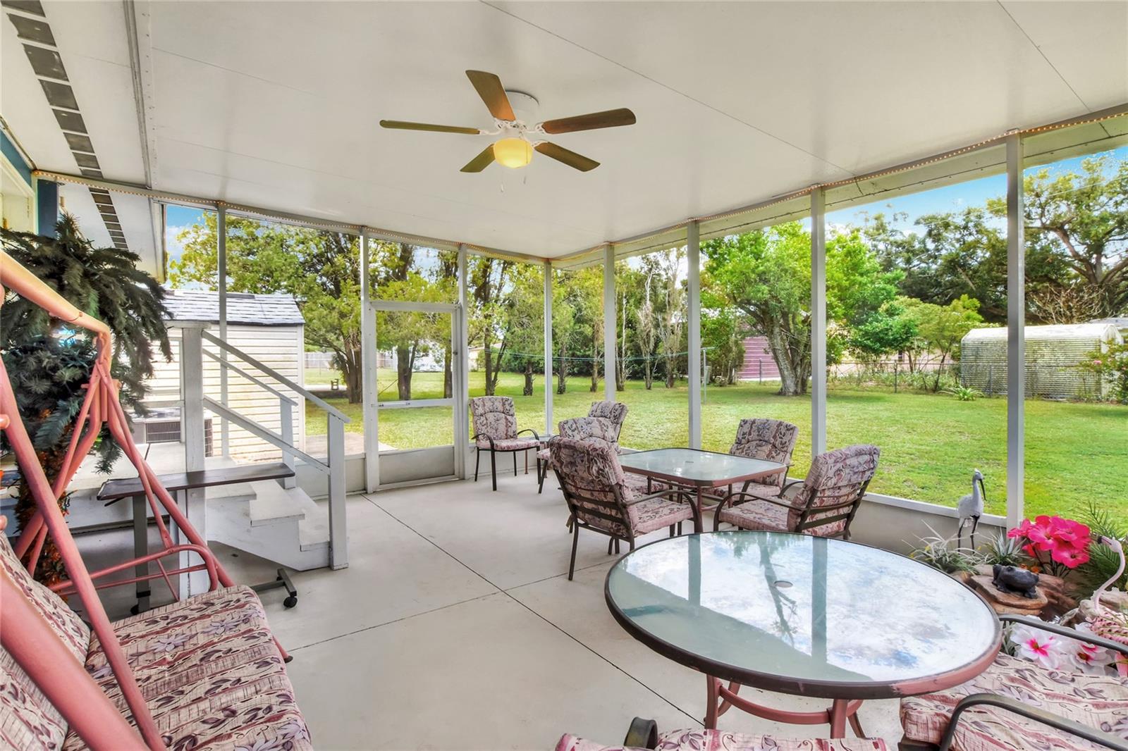 Image 22 of 41 For 726 Susan Drive