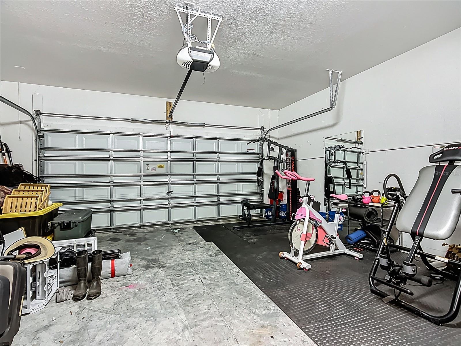 Image 33 of 62 For 4458 Creekside Drive