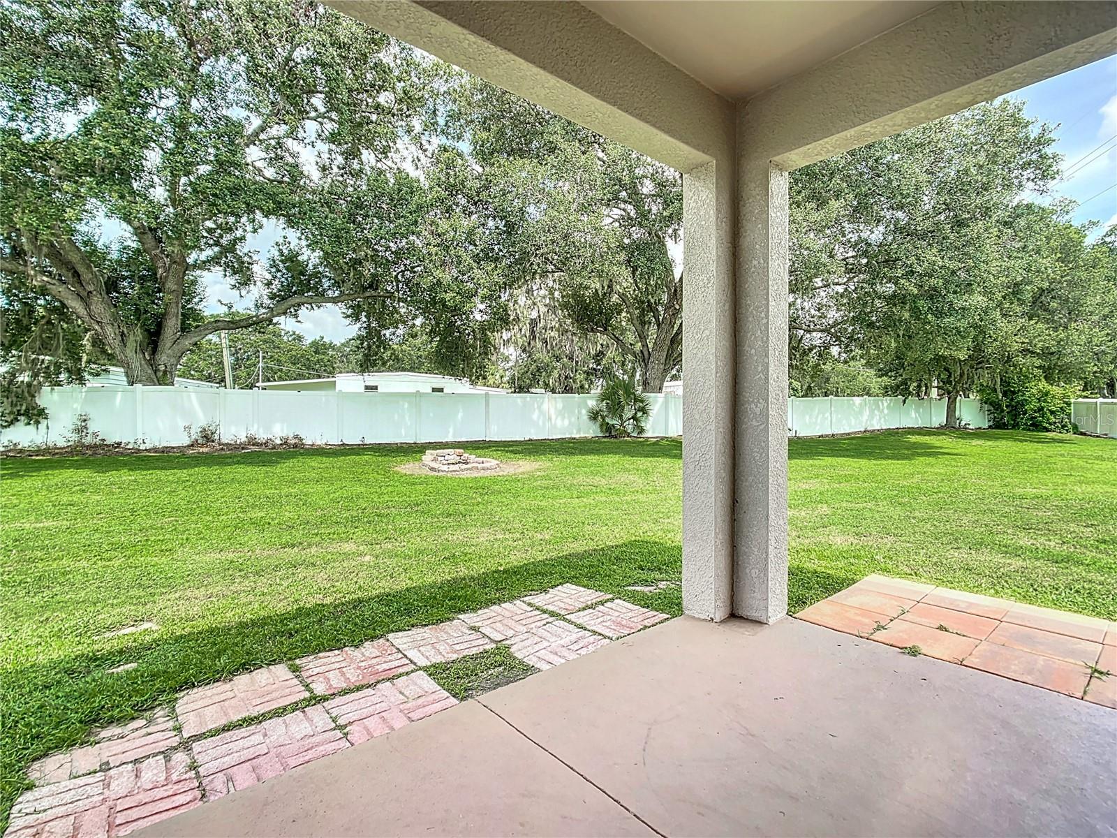 Image 36 of 62 For 4458 Creekside Drive