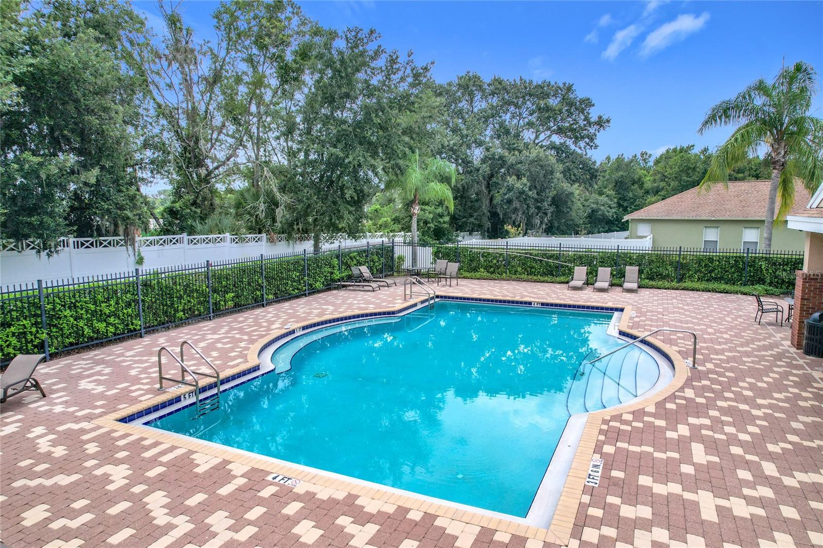 Image 48 of 62 For 4458 Creekside Drive
