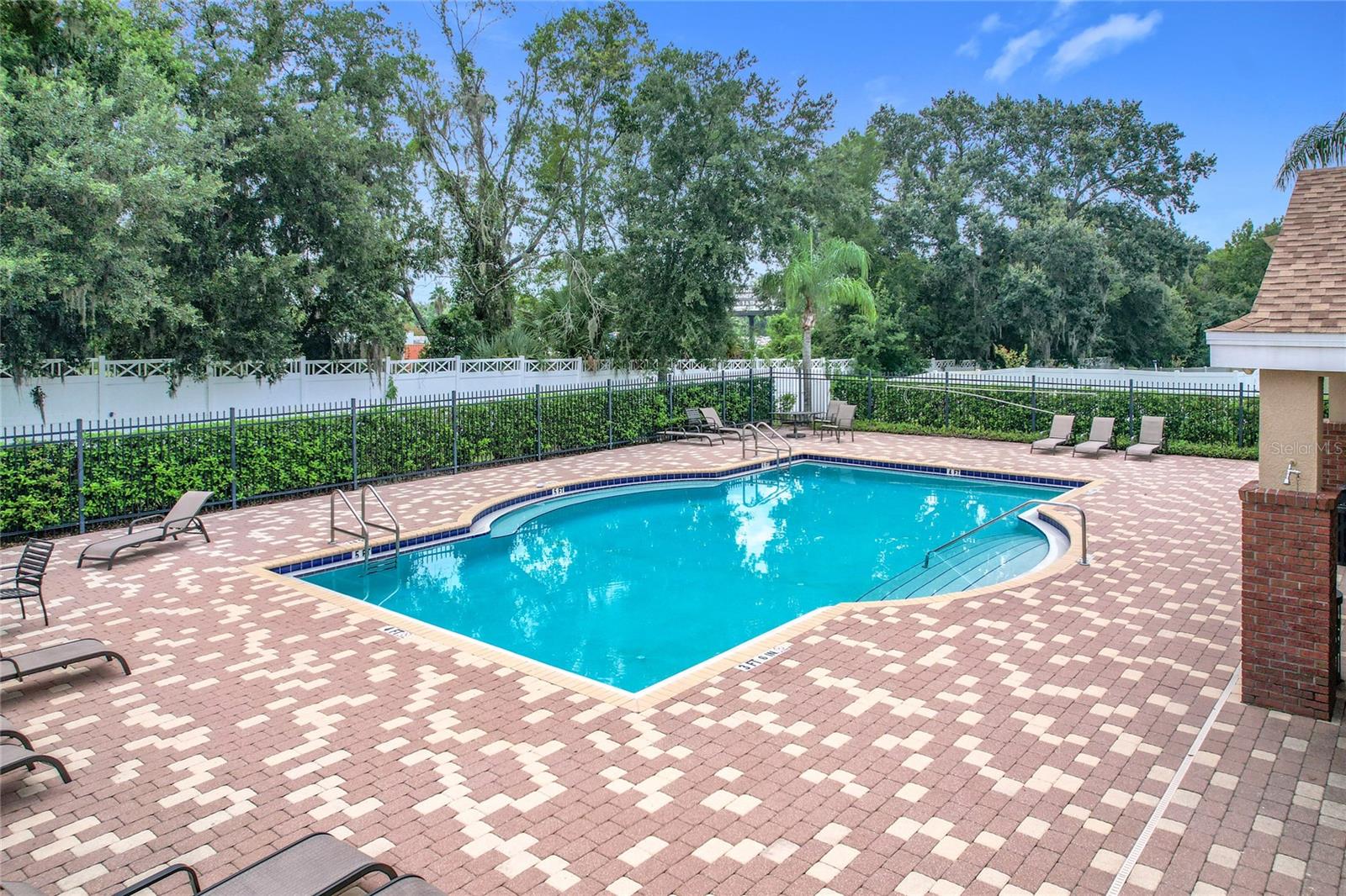 Image 49 of 62 For 4458 Creekside Drive