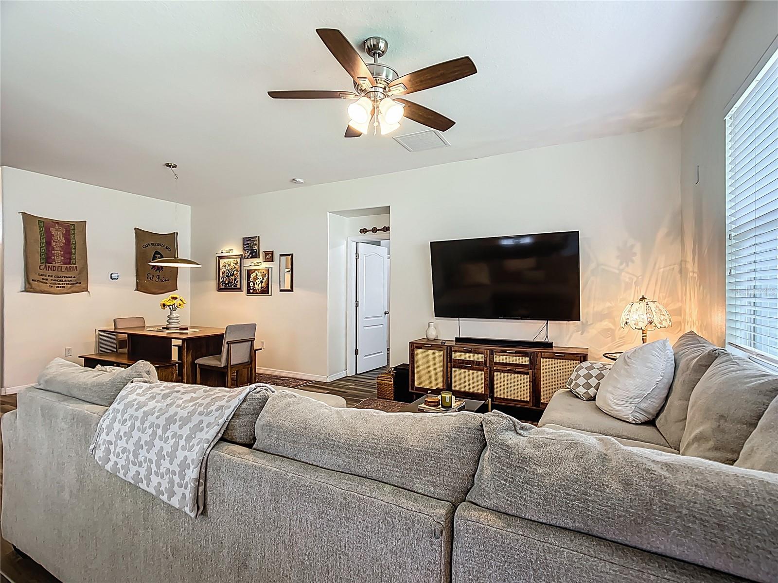 Image 8 of 62 For 4458 Creekside Drive