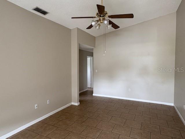 Image 8 of 19 For 748 Zella Lane