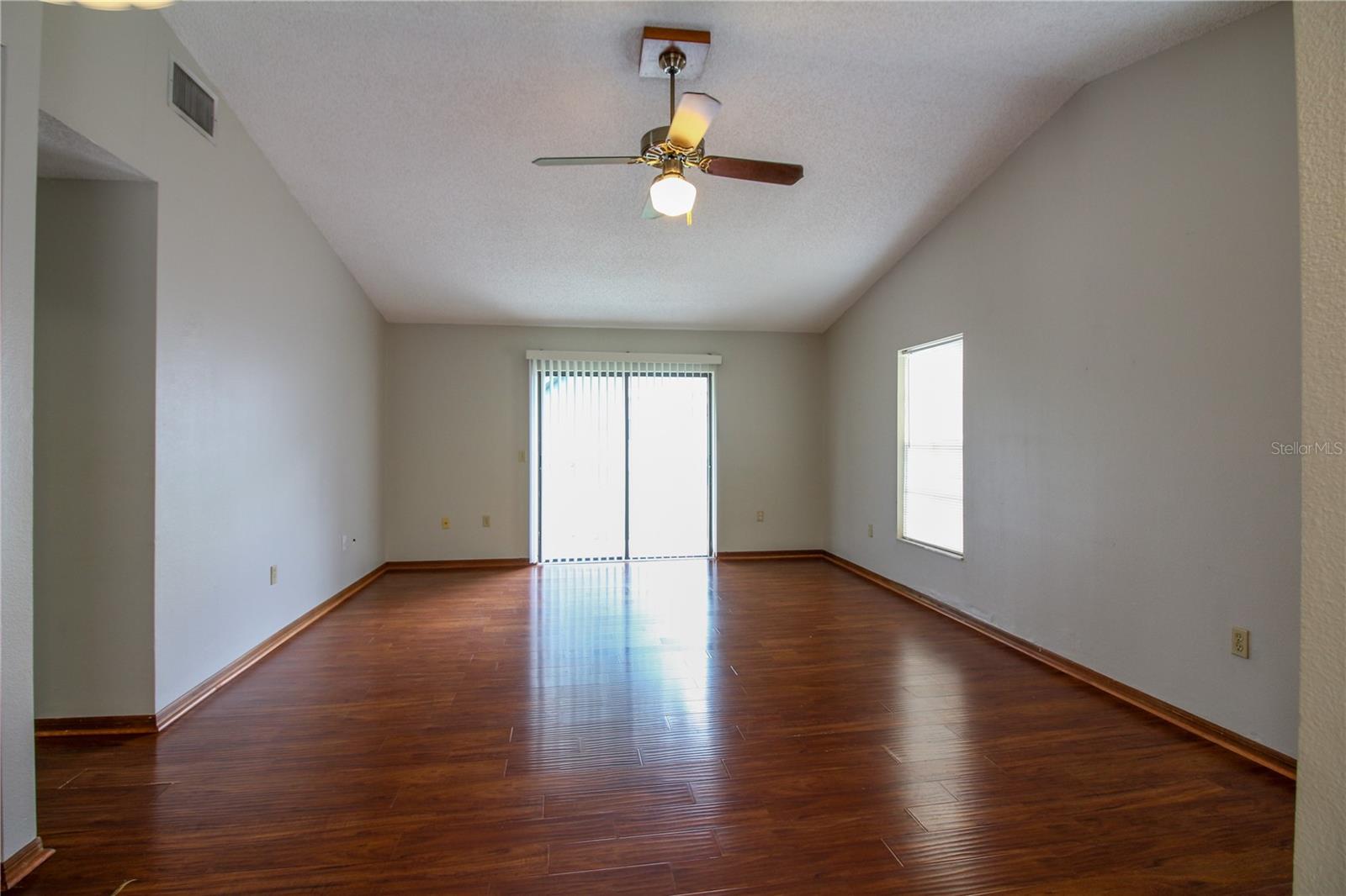 Image 4 of 18 For 6309 Highland Gardens Court