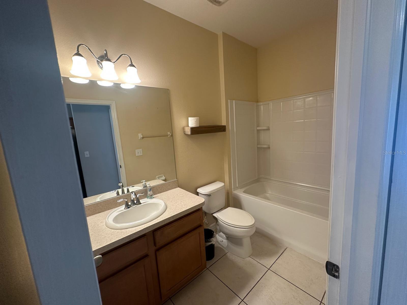 Image 6 of 17 For 4182 Winding Vine Drive