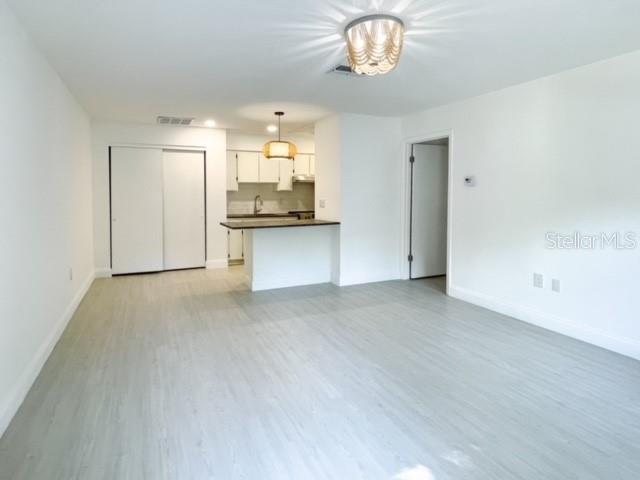 Image 4 of 11 For 712 Angelina Lane B