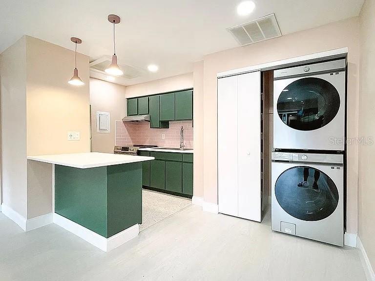 Image 3 of 10 For 708 Angelina Lane C