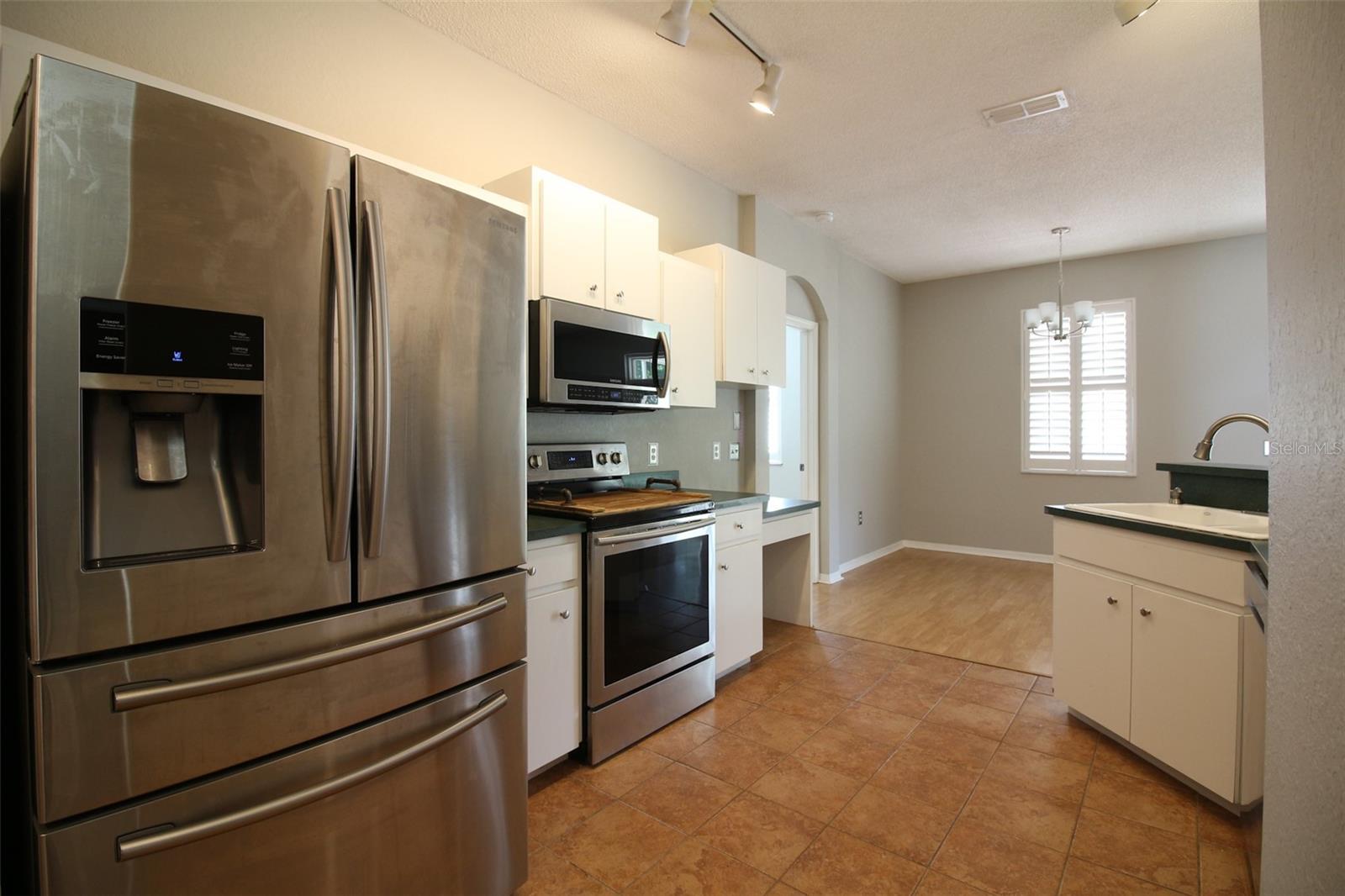 Image 8 of 21 For 5491 Moon Valley Drive