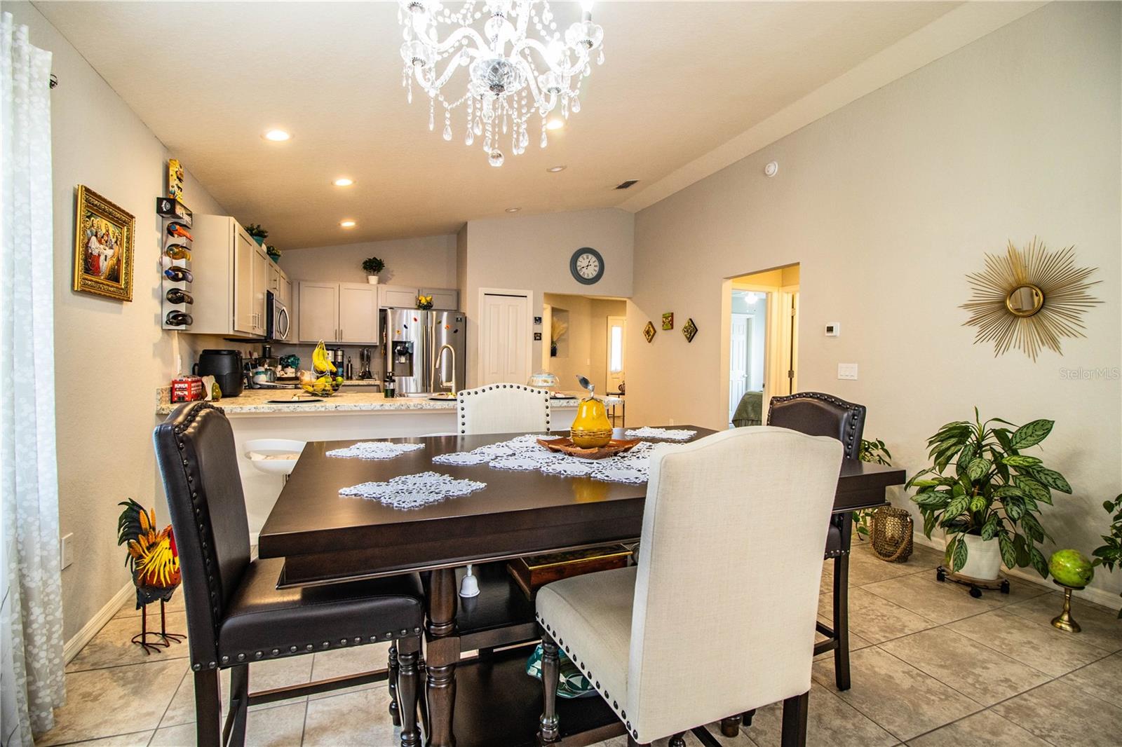 Image 12 of 58 For 8031 Brookeshire Drive