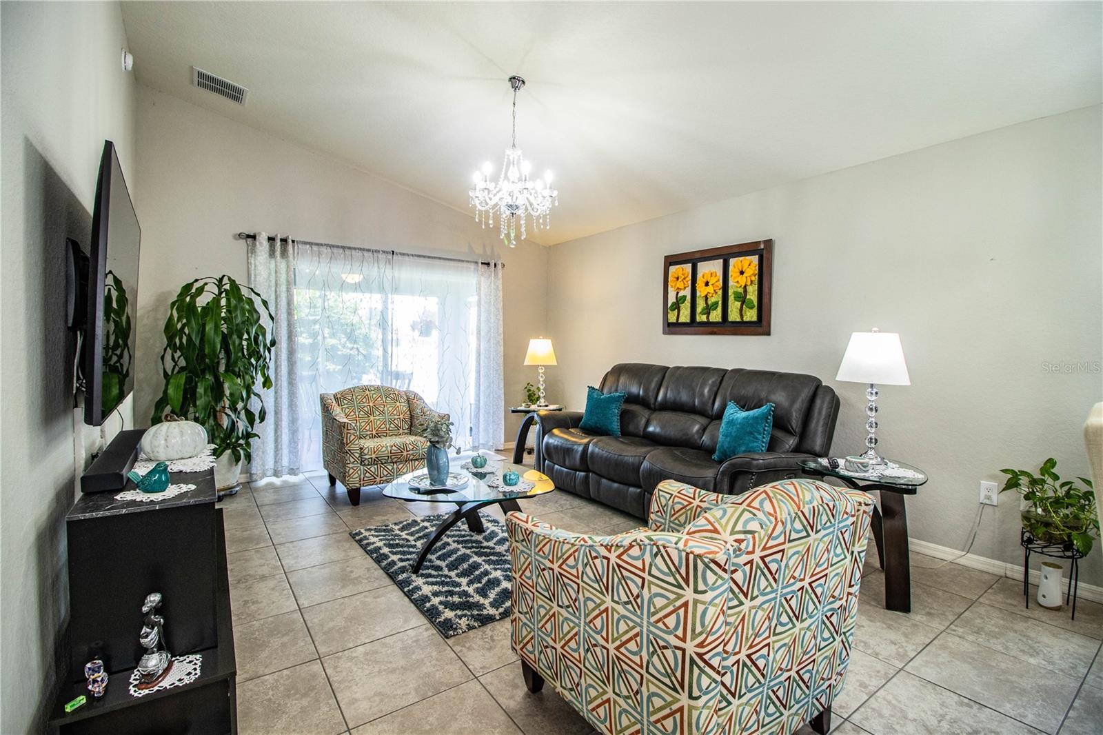 Image 18 of 58 For 8031 Brookeshire Drive
