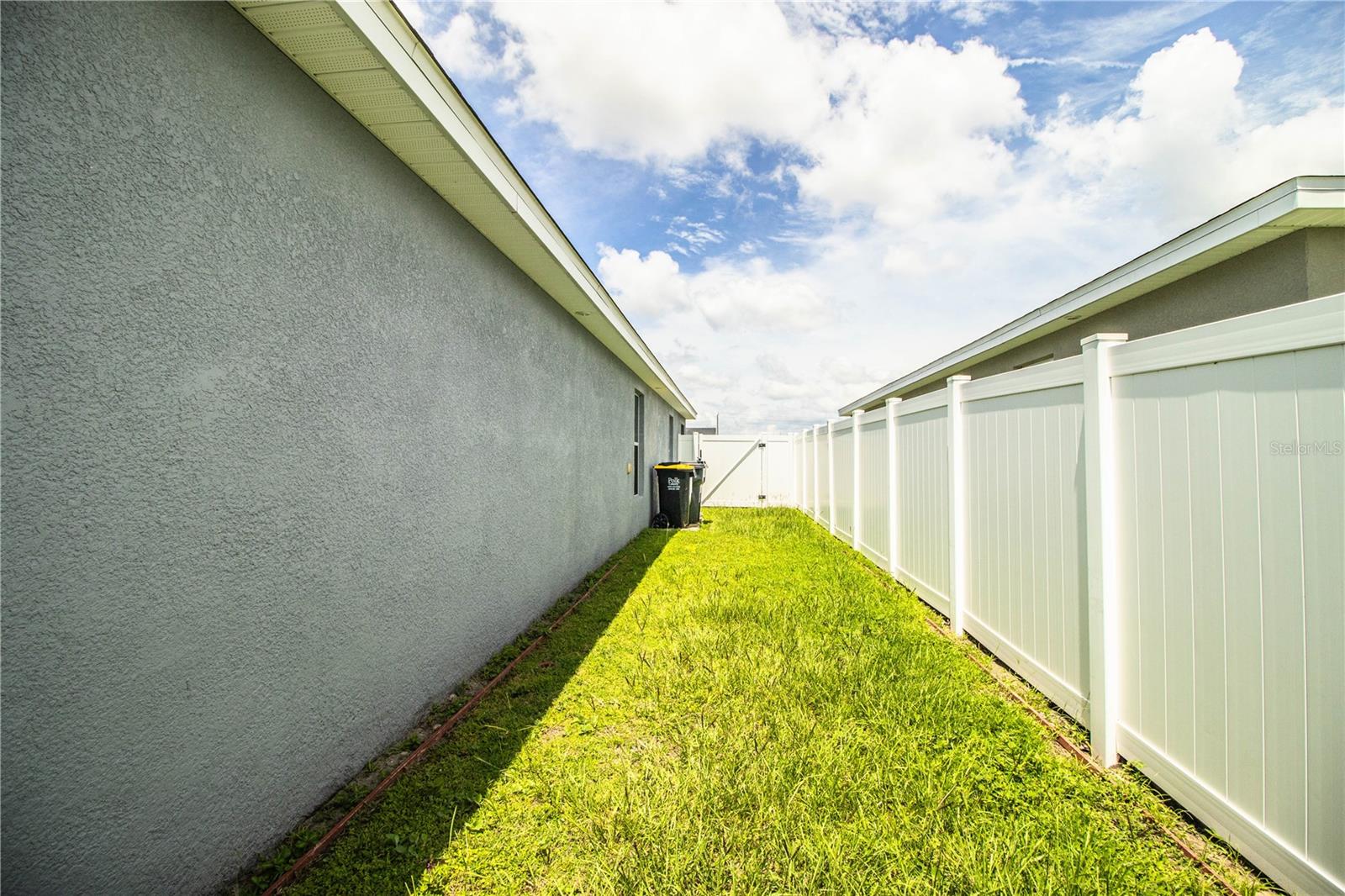 Image 40 of 58 For 8031 Brookeshire Drive
