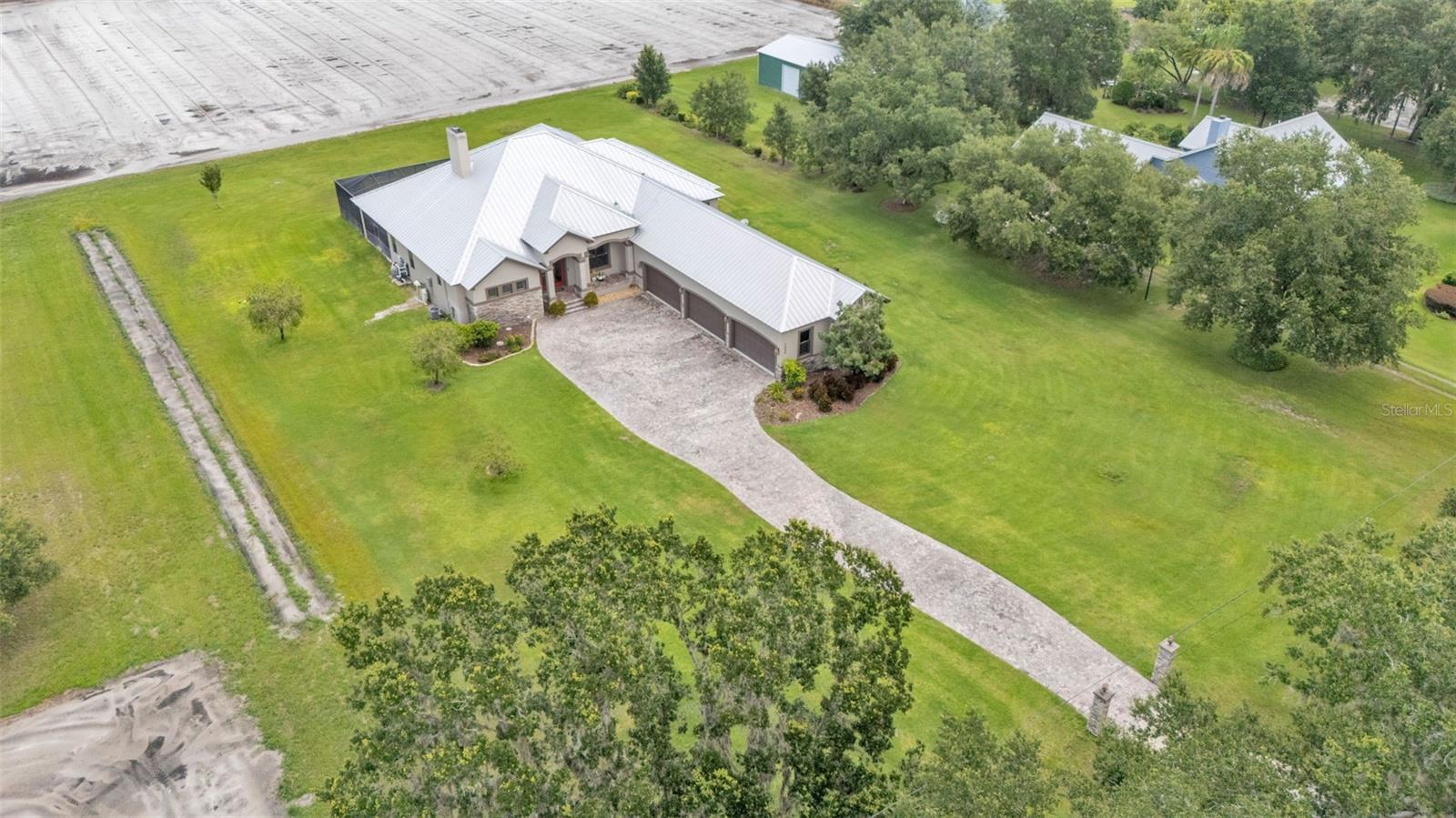 Image 2 of 73 For 3420 Trapnell Road