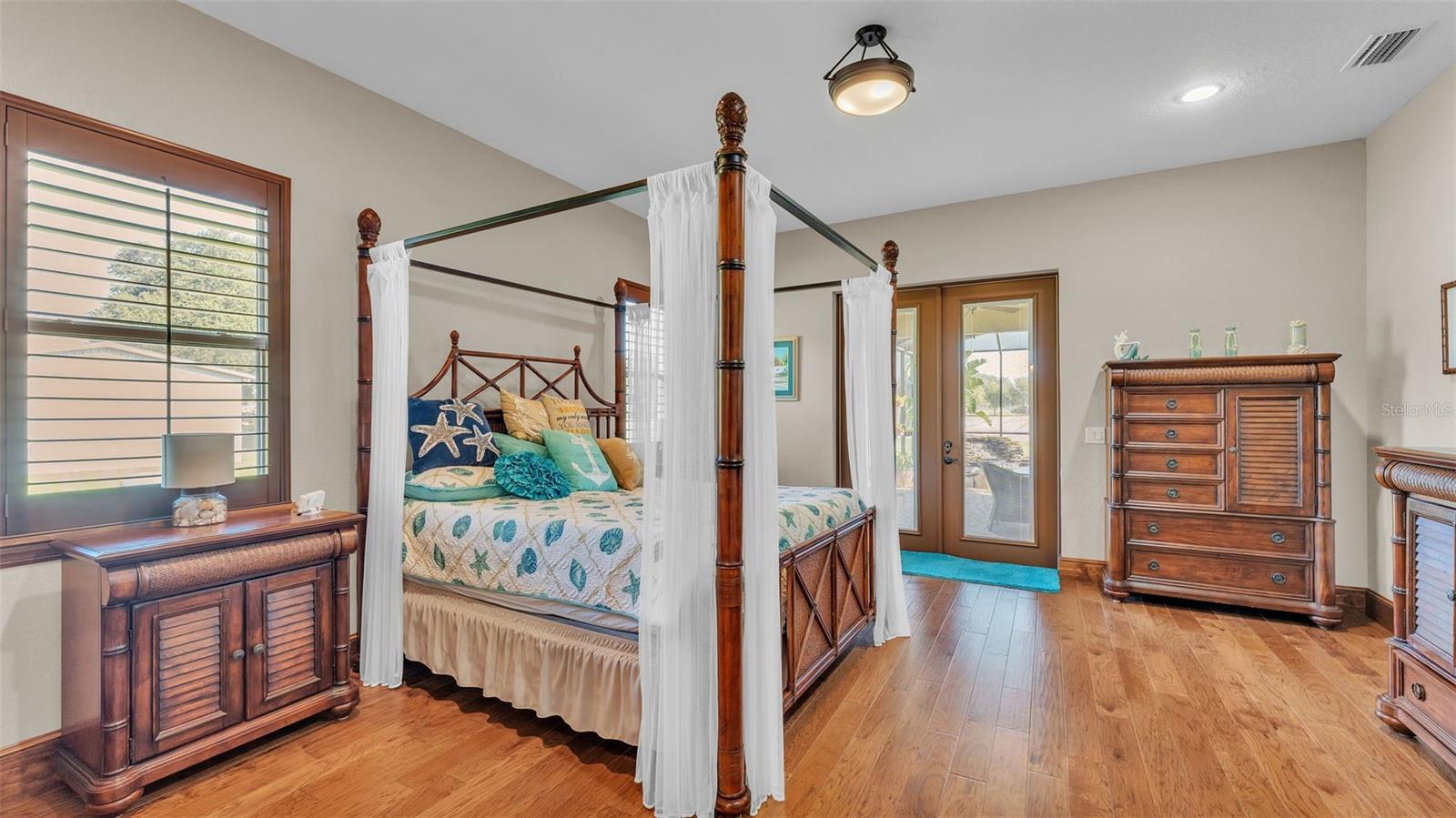 Image 21 of 73 For 3420 Trapnell Road