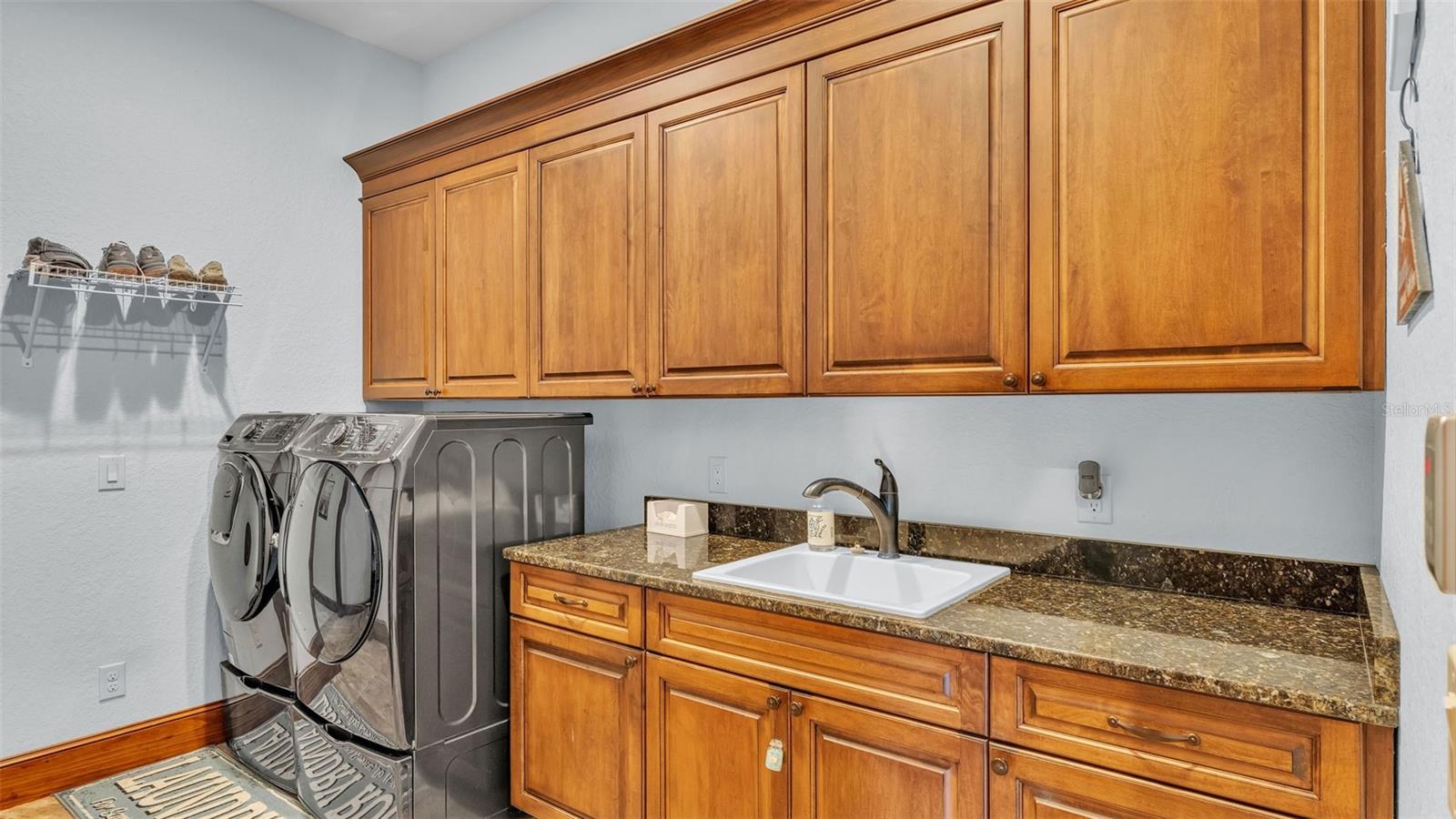 Image 36 of 73 For 3420 Trapnell Road