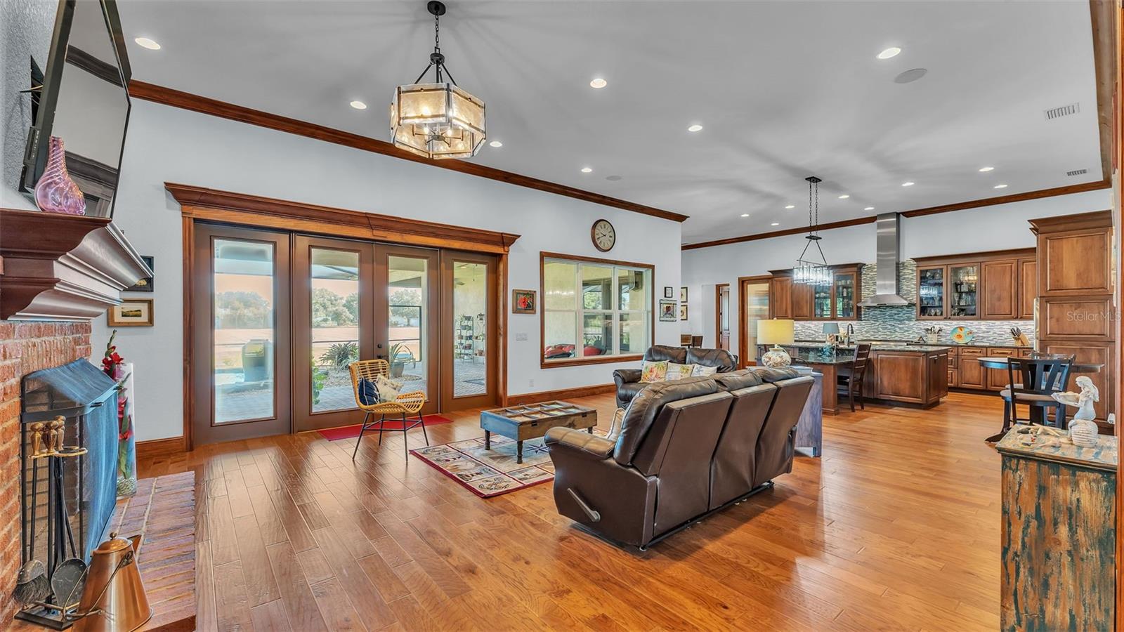 Image 6 of 73 For 3420 Trapnell Road