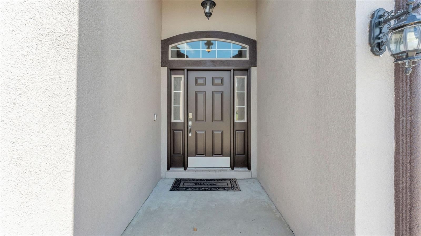 Image 14 of 59 For 2932 Blackwater Creek Dr