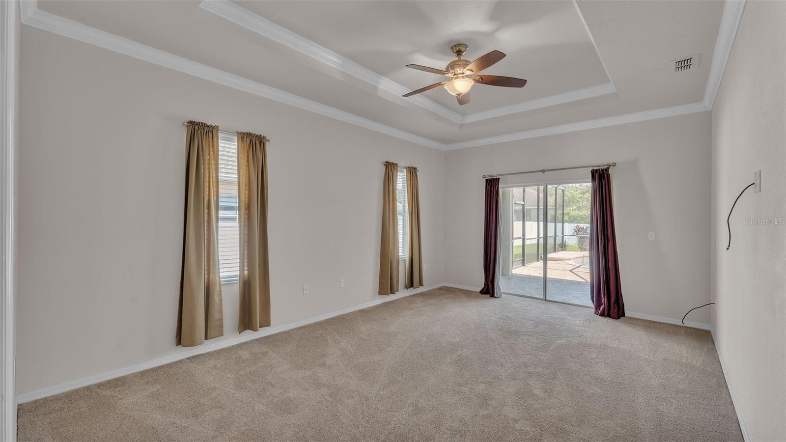 Image 23 of 59 For 2932 Blackwater Creek Dr